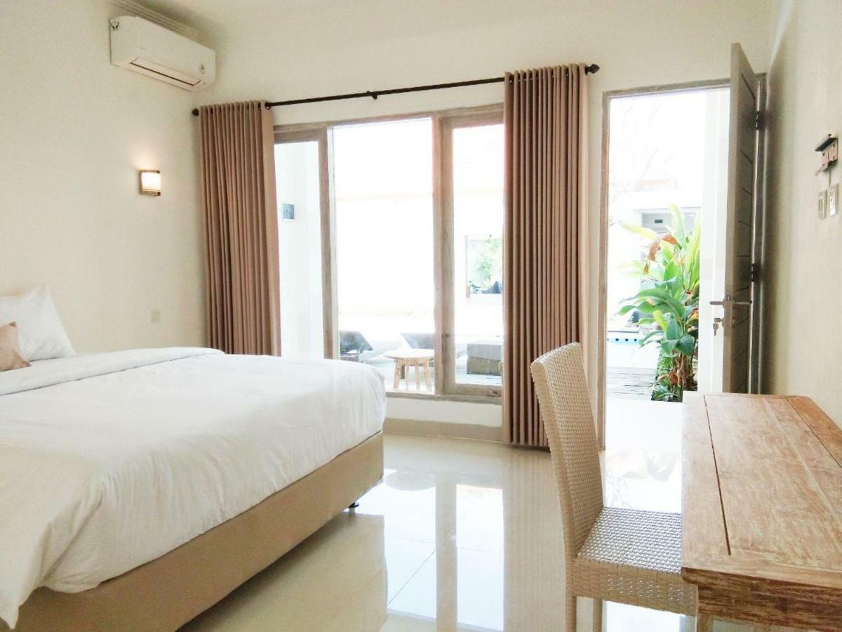 Berawa Dini Guesthouse ชังกู ภายนอก รูปภาพ